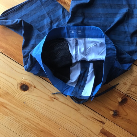 tentree Swim suit - Picture 4 of 4